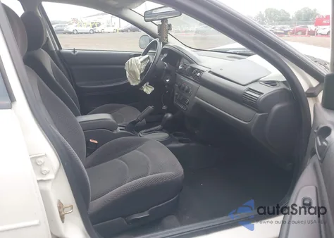 2006 Dodge Stratus Sxt z USA, uszkodzony, nr VIN 1B3EL46X06N122055